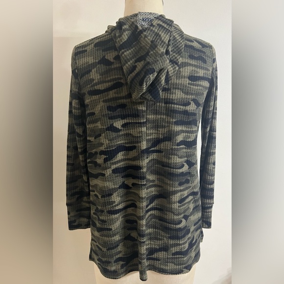 Retrology Waffle Knit Camouflage Hooded Cardigan Size Small - Picture 6 of 8